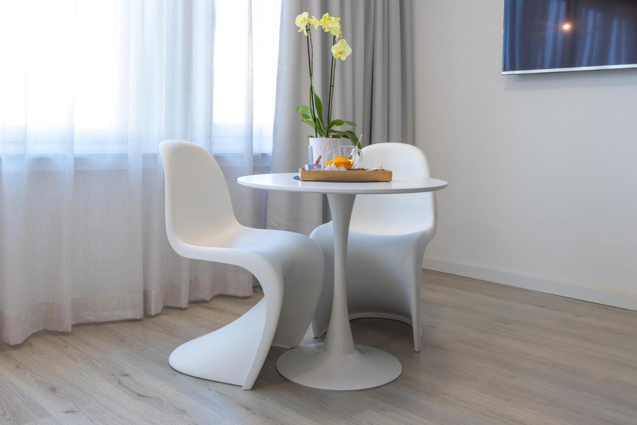 Zzzpace Smart-Hotel Bielefeld Zentrum 외부 사진