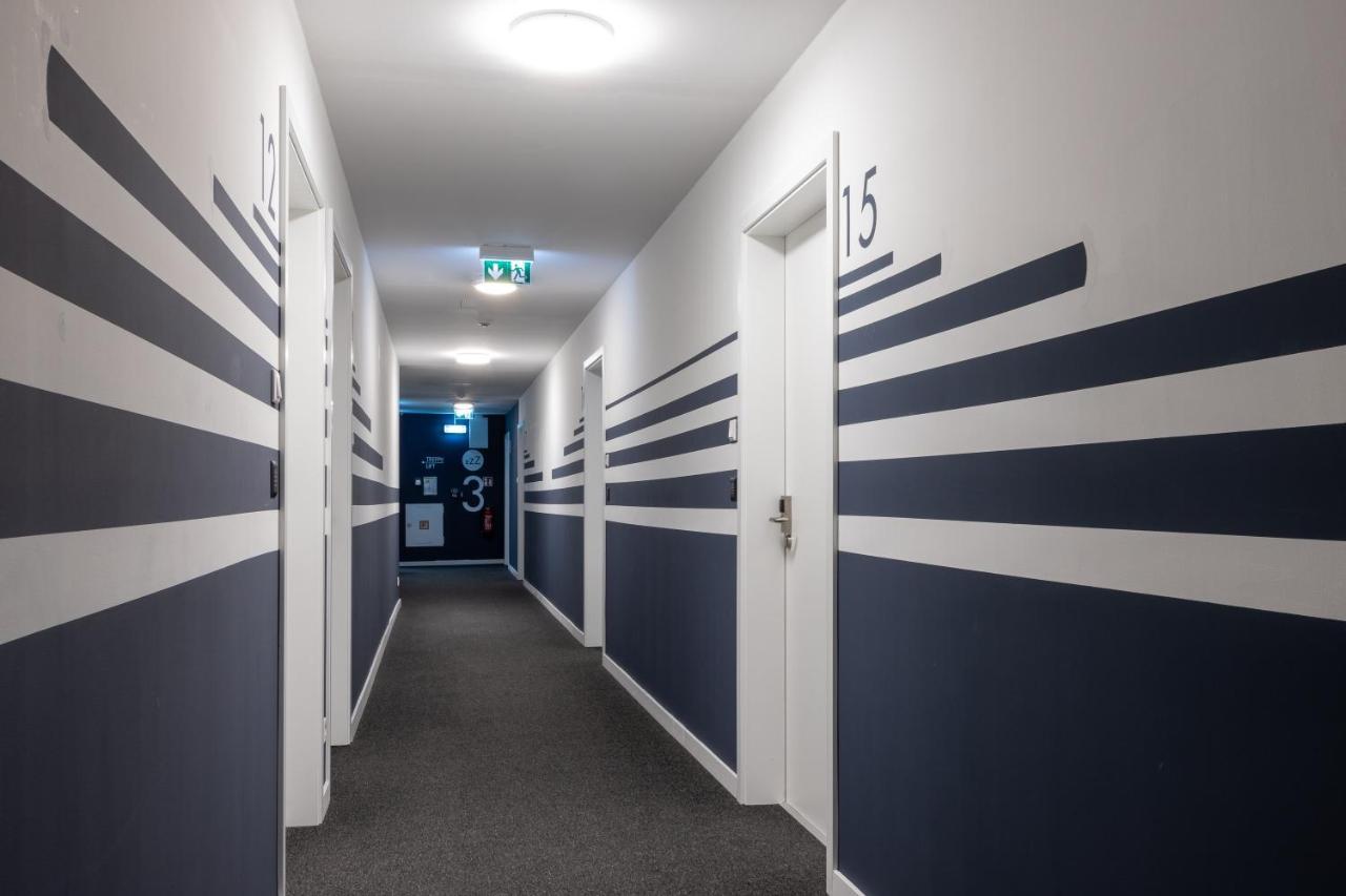 Zzzpace Smart-Hotel Bielefeld Zentrum 외부 사진